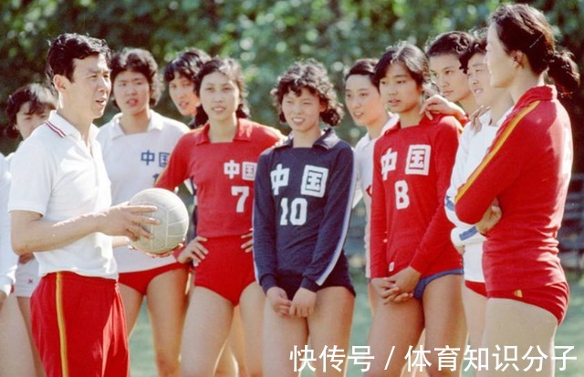 五连冠|中国女排唯一五冠王梁艳:退役后当老板身家上亿,女儿是清华博士