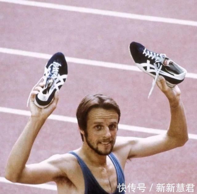 这些“旧球鞋”火极了老爹鞋的时髦C位保不住了…