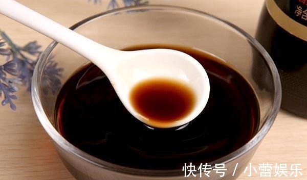 植物|养花遇见虫害怎么办用这6种肥水浇花,虫远离叶翠绿