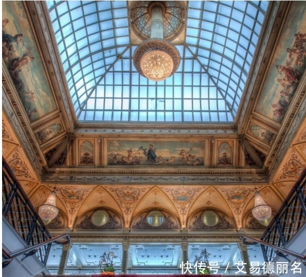 荷兰的“李鸿章大酒店”为什么有这个名称？