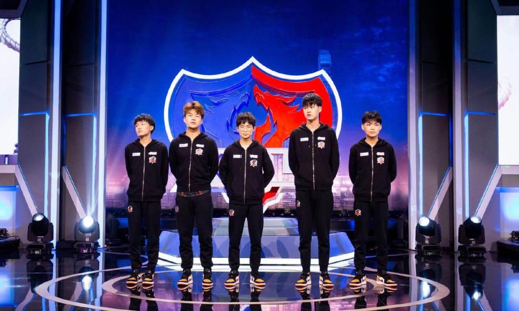 KPL|KPL：DYG轮换机制成谜，萧玦不打AG去打TES，是对自己没信心？