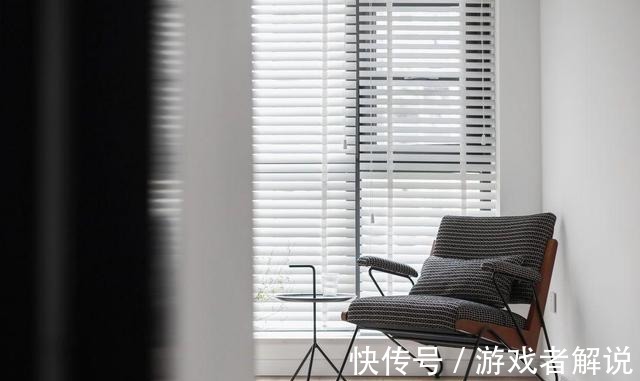 客厅|黑白灰装修风格真漂亮，100㎡低调简约设计，更贴近生活！