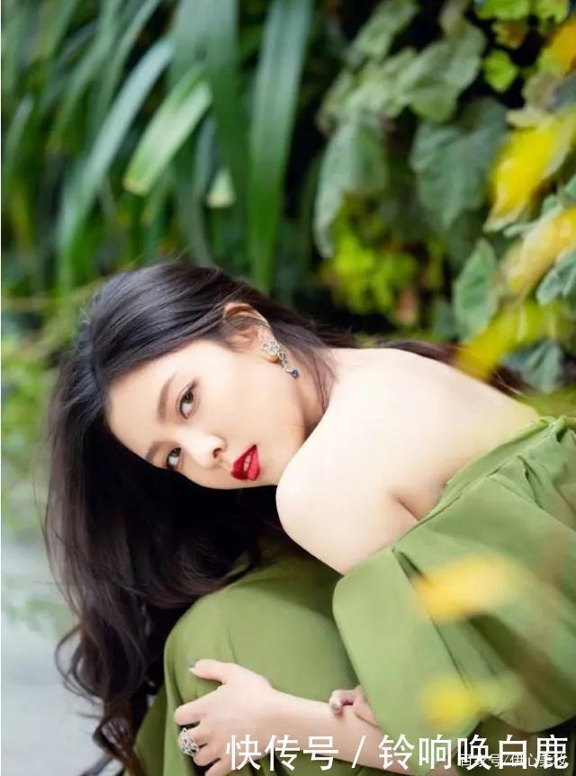 真正优雅精致的女人,出门钱包里都有这4个东西,看看你有几样