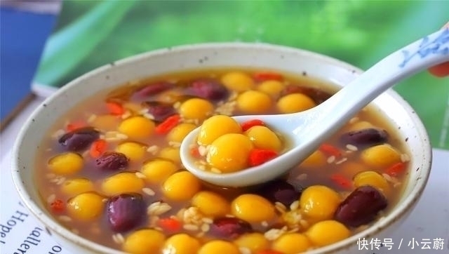 女人|女人再忙也要爱自己，隔三差五来一碗，暖胃补血，胜过天天敷面膜