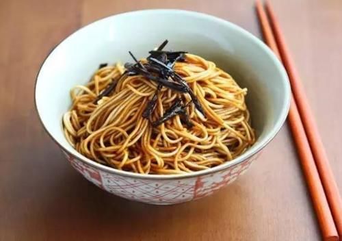 一日三餐|上海人一日三餐吃什么，第七次人口普查人均壽命84歲，全國第一