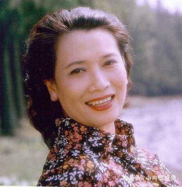 离世#2008年,因1万块朱逢博丈夫离世,骨灰放卧室,饭菜先给他