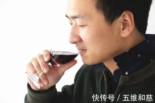 酒精|得了高血压,是不是一口酒都不能喝?可能大多数人都不清楚