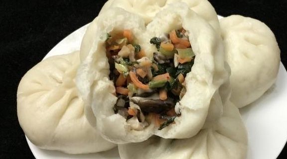 香菇|老阿姨手把手教您在家蒸包子，3个小诀窍，包子又白又松软