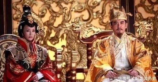 武则天|宰相写“青鹅”二字被斩,武则天把字拆开看众人武皇高明