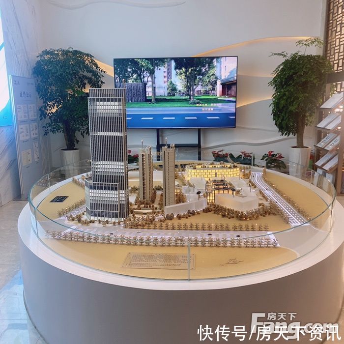 楼盘|请查收从武汉江汉热门楼盘现场传来多张谍照（组图）