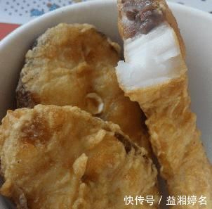 饭店的炸鱼块之所以好吃,只需这3招,金黄酥脆无腥味,简单实用