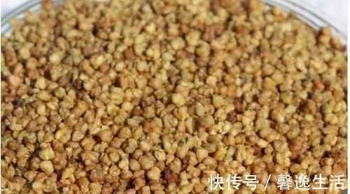 排毒养颜|女性过了40岁,推荐三种食物,清热去火,安神助眠,排毒养颜