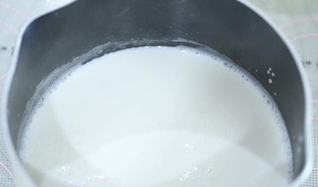 今年的私房大爆款系列,私藏名师烤戚风布丁烧方子大公开,零失败