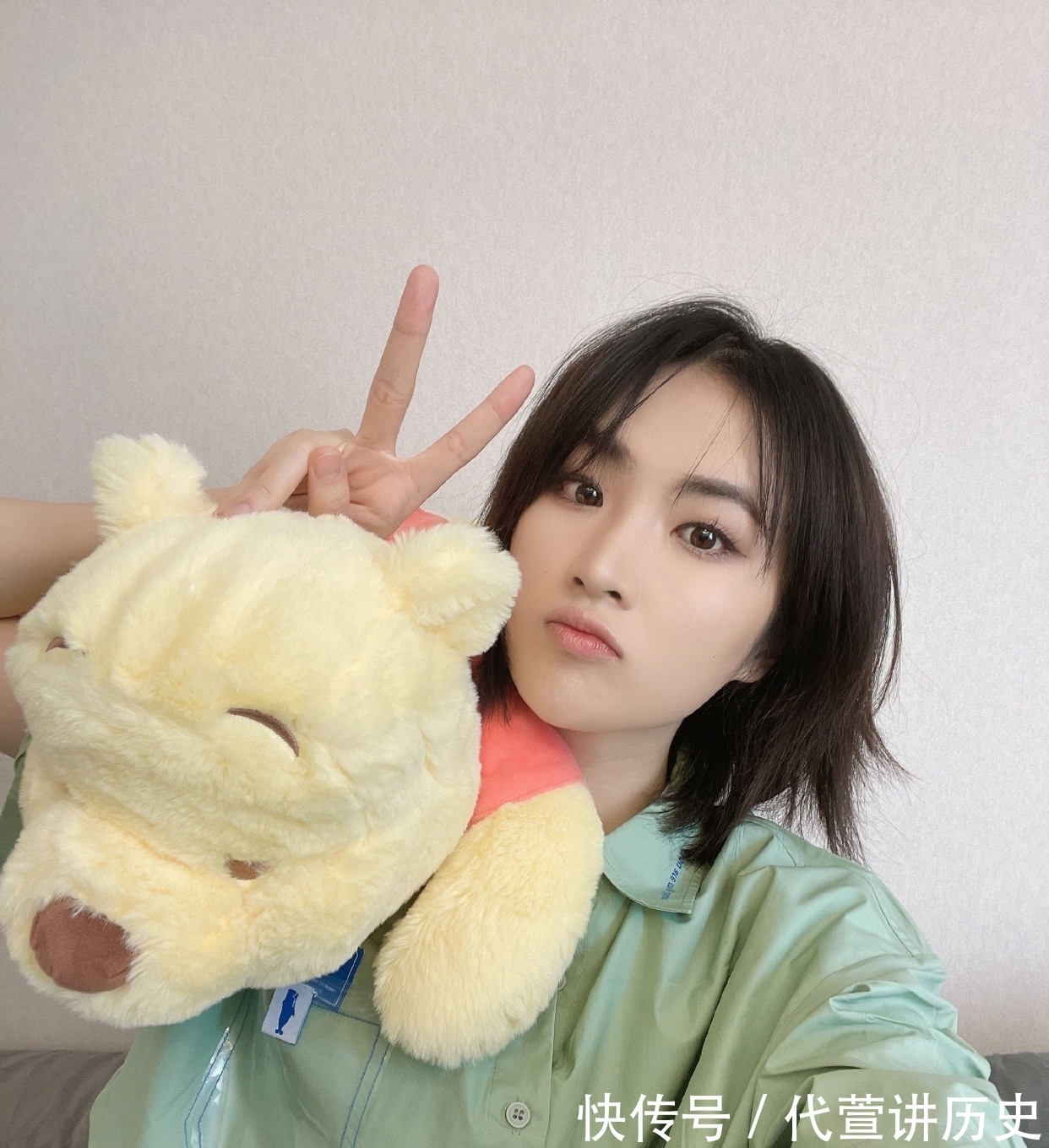 宁静|姚安娜不适合娱乐圈?从《中餐厅》就看出端倪:葱和韭菜分不清