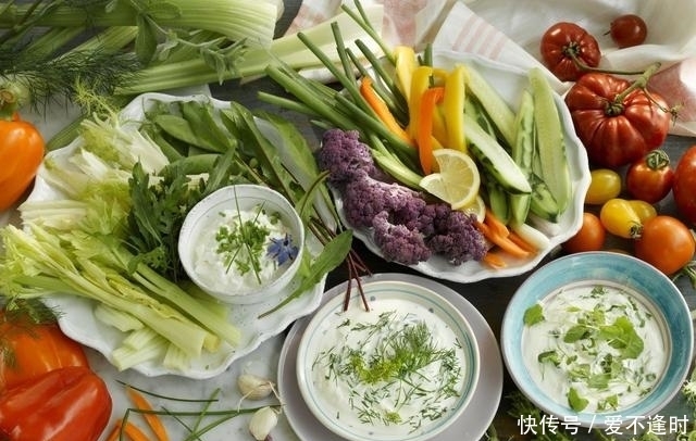 来看|尿酸高有些食物不能碰?高尿酸患者如何饮食,来看医生怎么说