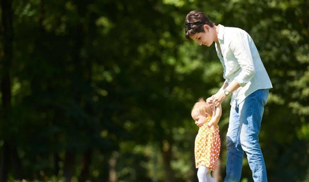 线头|2个月宝宝险被截肢,每小时放一次血!凶手竟是妈妈一根头发