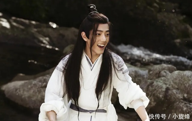 红衣@虽然不是半行书,却也不像算盘珠。太极山上人书法欣赏《春水》