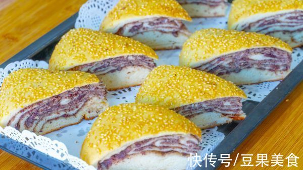 红豆馅儿|好吃到舔盘的黄金大饼，吃一次就上瘾