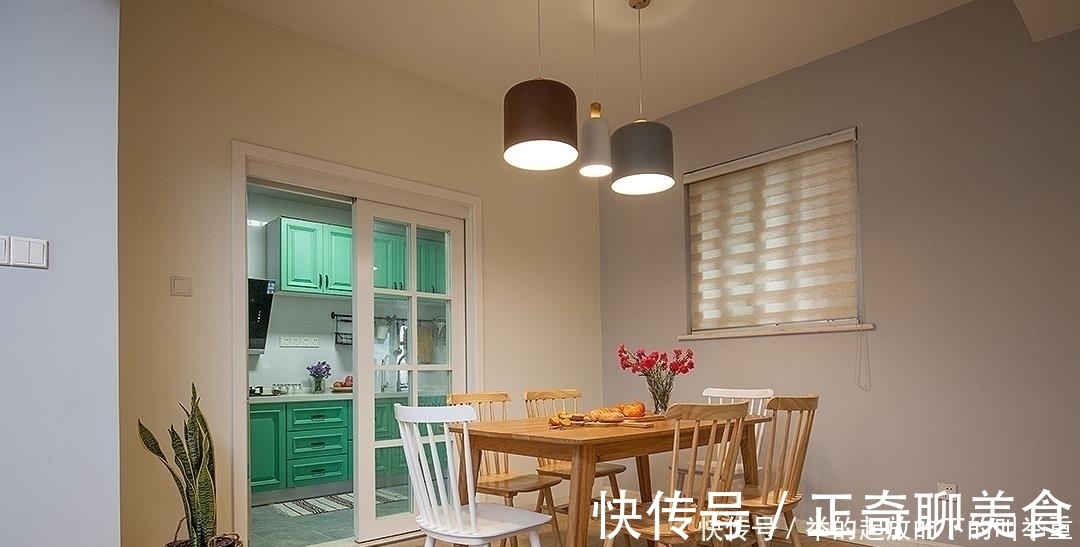 大衣柜|她家150㎡,玄关圈粉无数,卧室简单走一圈石膏线,阳台也太美了