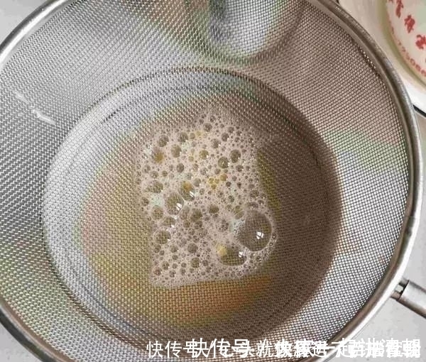 新做法|水煮蛋容易吃腻！学会这个新做法，嫩滑好吃，健脑益智，超棒