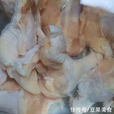 鸡翅根|这道照烧鸡翅根连续吃了3碗，全家人都一致好评