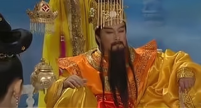 玉皇大帝$王卫国演“玉皇大帝”出名,头像被印到冥币上,想打官司找不到人