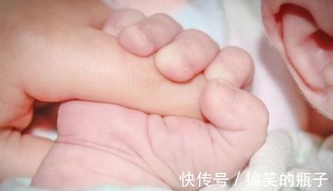 胎儿|婴儿出生的体重,达到这个数会很聪明,看看你家孩子是吗