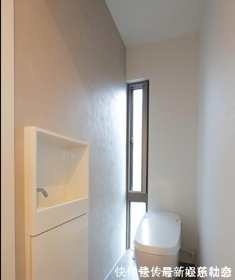 马桶|把洗手台埋到墙里,卫生间一下变大了很多,美观又实用,好处多多