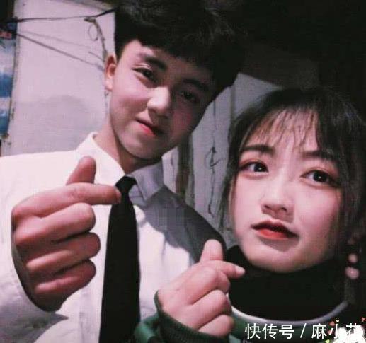 《变形计》里的“神仙妹妹”:因父生病辍学,今成网红养活一家人