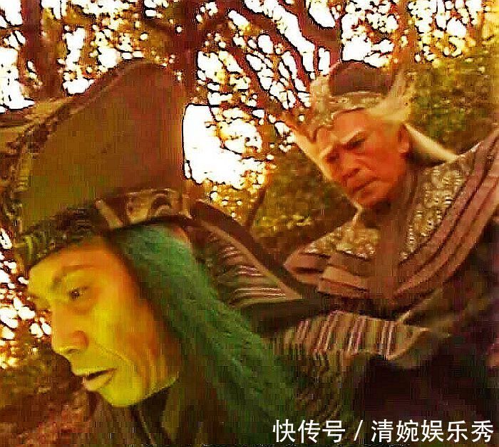 倚天|轻功天下第一的韦一笑,为何消失了?你看看他死在哪,书里有暗示