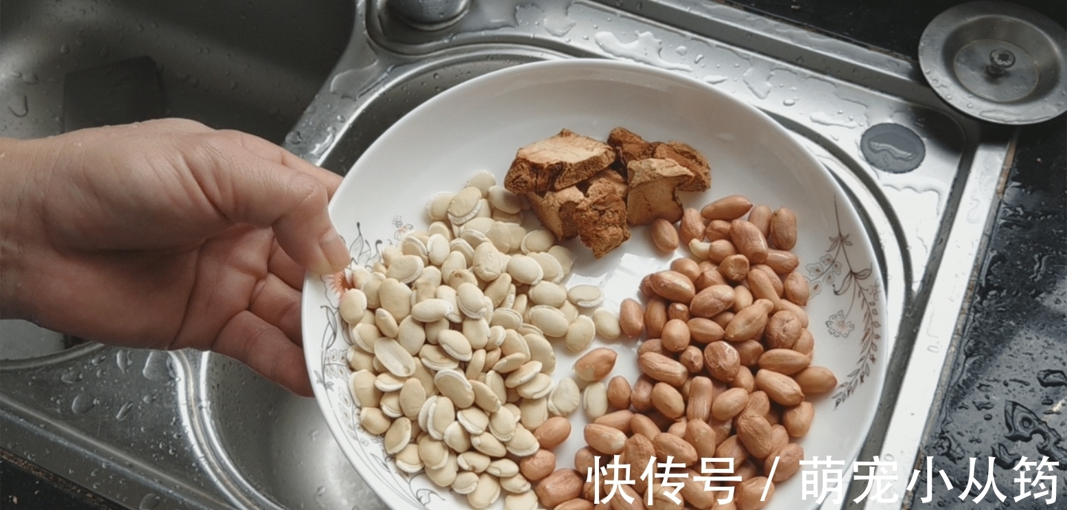 猪脚汤怎样煲好喝？告诉你配料与做法，掌握好这3点，汤美肉香