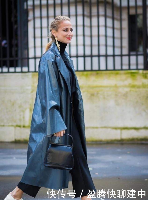 冬天穿风衣“颜色”也很重要,选对颜色更显白,这份攻略你可参考