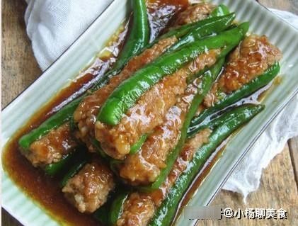 青椒别再炒肉了？换一种新做法，开胃下饭，燃烧脂肪，血管通畅了