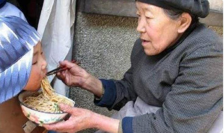 姥姥|外孙和孙子有什么区别?老人道出真心话,听完有点扎心