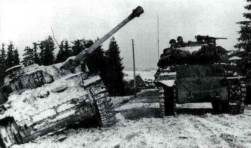 勉强|二战德军反戈一击，制空权美军勉强1打1，劣势的德军有多难打？