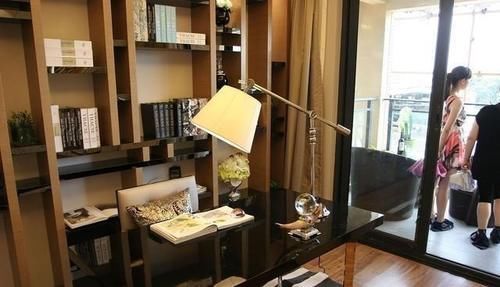 误差|买的是120平的房,办房产证却显示140平,为什么会有面积差