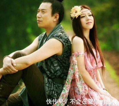 總冠軍|從《星光大道》總冠軍，到后來(lái)的無(wú)人問(wèn)津，安與騎兵都做了什么