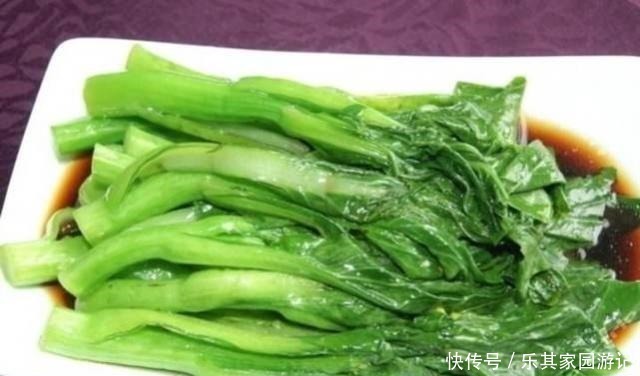 野菜|炒青菜时，只要多加几滴它，炒出的青菜翠绿入味不出水，好吃极了！