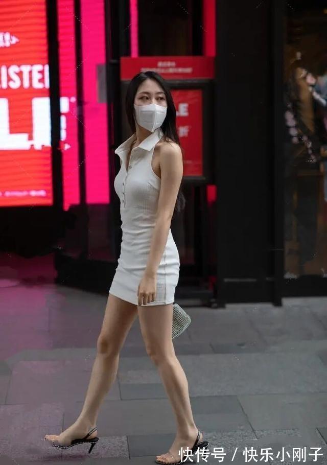 配饰 充满女人味的连衣裙穿搭,裙子是个不错的选择,气质凸显