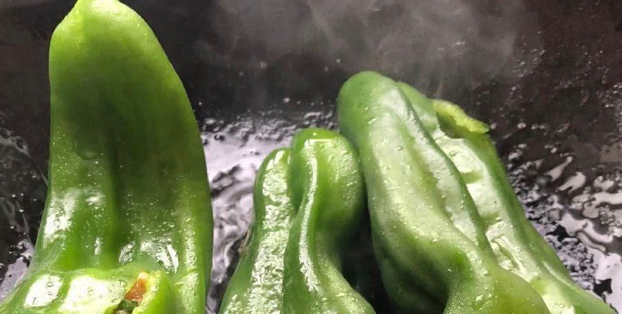 甘蓝|西兰花和白菜花、紫甘蓝和卷心菜、韭黄和韭菜…这些长得像的蔬菜,营养大不同