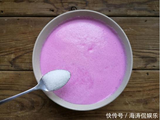 冰淇淋|一个火龙果,一盒牛奶,搅一搅切一切,入口即化,比冰淇淋好吃