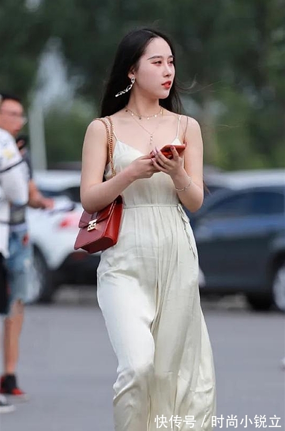 裙子 是裤子也是裙子,随风摆动,自在飘逸