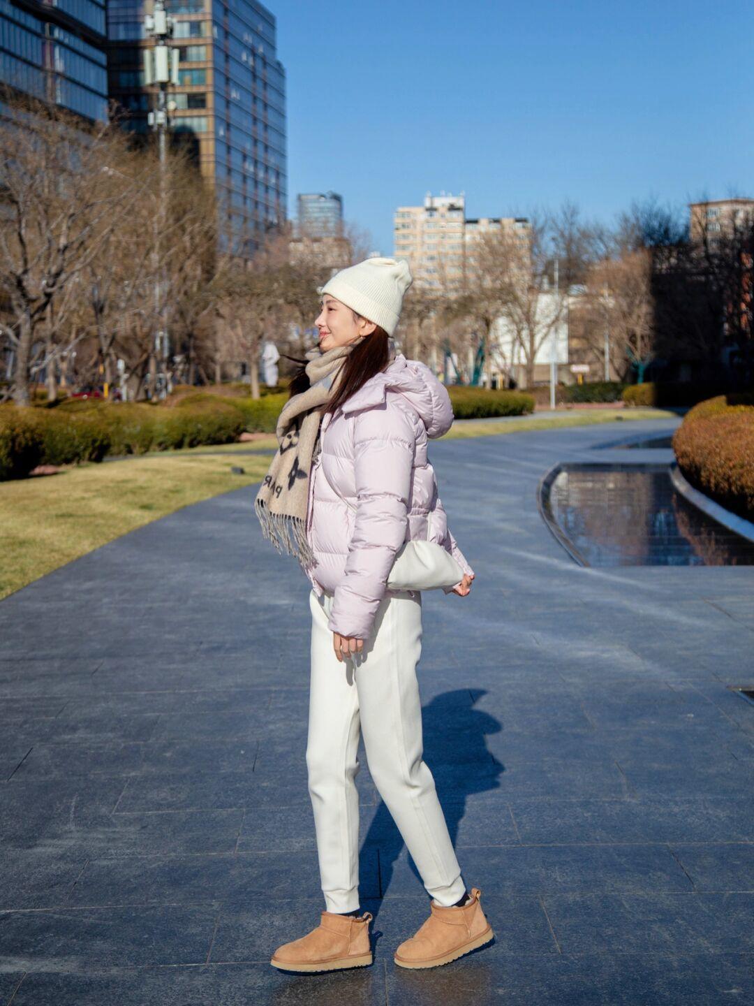 保暖 “美丽动人”好过“美丽冻人”,冬季保暖还得是羽绒服,太实用