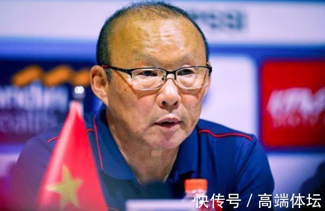 李铁|李铁和朴恒绪赛后发布会“打嘴仗”