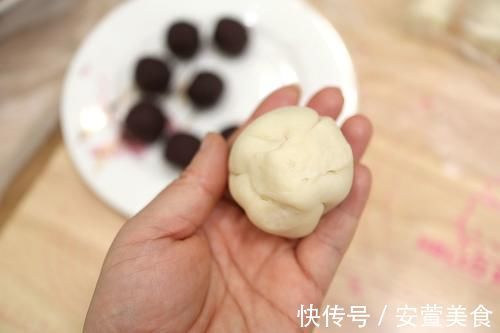 快过年了，教你用1块面做3种酥皮点心，菊花酥桃花酥漂亮又好吃