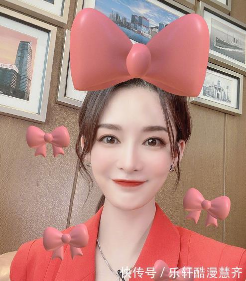 同伴们|张彬彬和李沁等人一同参与综艺，为贾乃亮爆笑作画