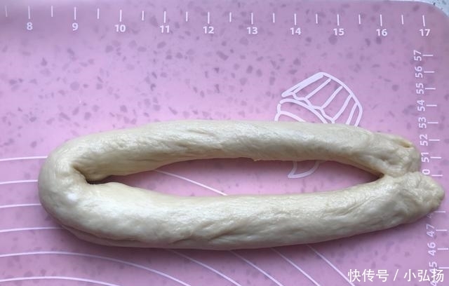 教你做玉米油老面包,发酵时冷藏3个小时,更松软香甜