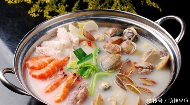 煮海虾,直接用清水煮是不对的!多加这2步,鲜香入味没腥味