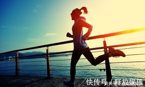 心肺功能|跑步好处多多,可跑步时若是不注意这3点,很容易加速身体衰老