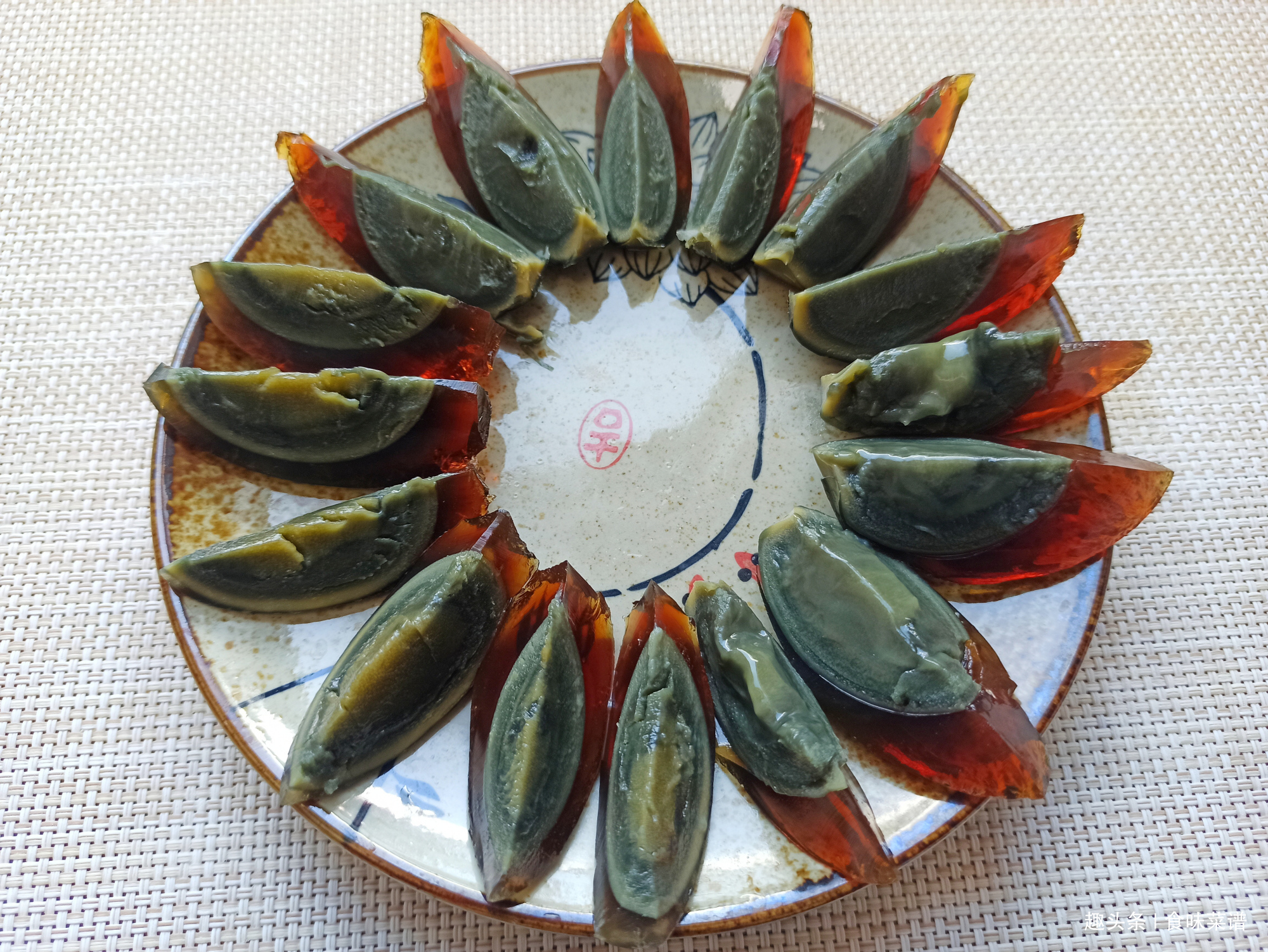 做凉菜乱倒调味是大忌,大厨教你正确方法,爽口开胃好吃还不油腻